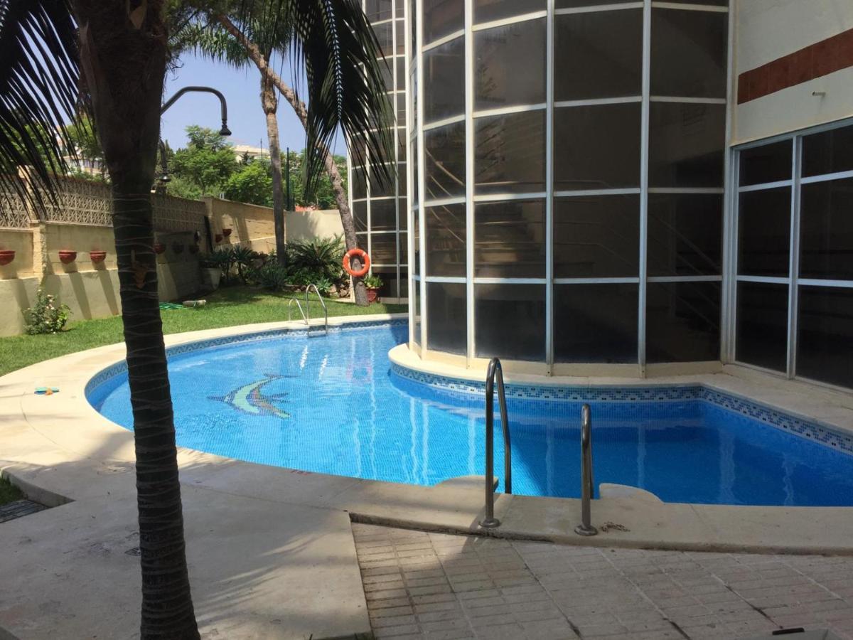 Apartamento En Primera Linea/Beachfront Apartment Фуэнхирола Экстерьер фото